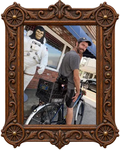 Randy "Da Mayor" with his bicycle.